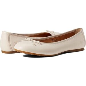 BORN Leather Women's Lilly Flat